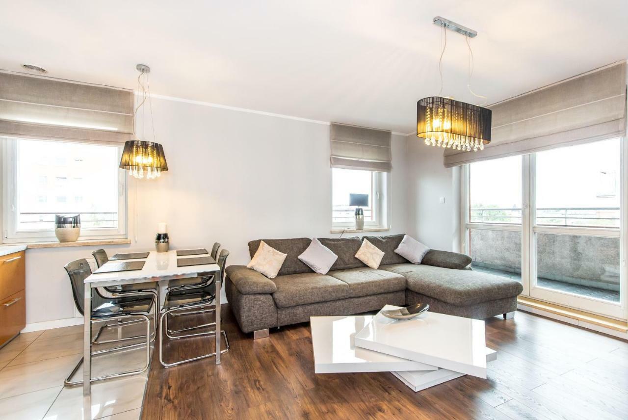 Super-Apartamenty Targi Poznanskie Εξωτερικό φωτογραφία