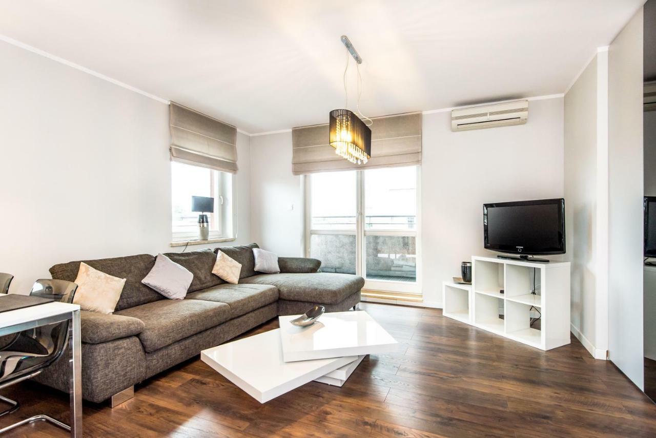 Super-Apartamenty Targi Poznanskie Εξωτερικό φωτογραφία