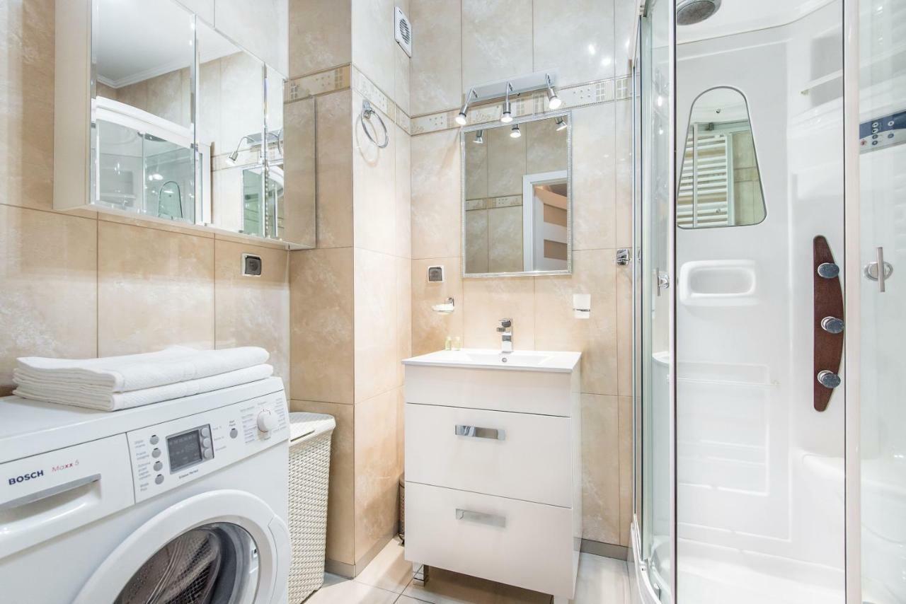 Super-Apartamenty Targi Poznanskie Εξωτερικό φωτογραφία